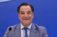 Άδωνις Γεωργιάδης:Σε ληστέυουμε με τους φόρους όταν βάζεις καύσιμα