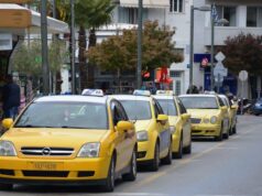 Τελειώνουν και τους ταξιτζήδες: Στα ύψη τα κόμιστρα λόγω καυσίμων