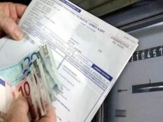 Λήστεψαν τον κόσμο με τη ρήτρα προσαρμογής και τώρα την καταργούν