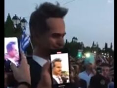 Το βίντεο της χρονιάς: Μητσοτάκη γ@μιέσαι φουσκωτή κούκλα στο Σύνταγμα