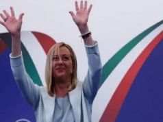 Όλα τα ερπετά λένε το ίδιο ποίημα – Μελόνι: «Στο πλευρό της Ουκρανίας, όχι στη νοσταλγία της Σοβιετικής Ένωσης»