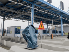 Οι αγρότες στο πλευρό της κοινωνίας – Ελεύθερη η διέλευση των οχημάτων για τις γιορτές και μάλιστα χωρίς διόδια – Αισχρά ψέματα του Τσιάρα που προσπαθεί να στρέψει την κοινή γνώμη εναντίον τους