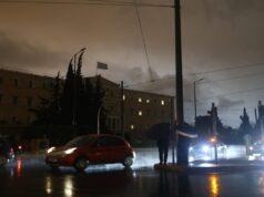 ΣΕ ΚΛΟΙΟ ΚΑΚΟΚΑΙΡΙΑΣ Η ΕΛΛΑΔΑ – «ERMINIO»: ΙΣΧΥΡΕΣ ΒΡΟΧΕΣ, ΚΑΤΑΙΓΙΔΕΣ, ΚΑΙ ΘΥΕΛΛΩΔΕΙΣ ΑΝΕΜΟΙ ΣΑΡΩΝΟΥΝ ΤΗ ΧΩΡΑ – ΑΝΑΛΥΤΙΚΑ ΟΙ ΠΕΡΙΟΧΕΣ ΠΟΥ ΗΧΗΣΕ ΤΟ 112