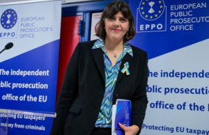 «ΚΑΤΑΠΕΛΤΗΣ» Η ΚΟΒΕΣΙ ΓΙΑ ΤΟ ΣΥΣΤΗΜΑ ΜΗΤΣΟΤΑΚΗ: «ΔΕΝ ΕΙΝΑΙ ΠΕΡΙΓΡΑΦΗ ΘΕΣΗΣ ΤΟΥ ΠΟΛΙΤΙΚΟΥ Η ΔΙΑΦΘΟΡΑ ΚΑΙ Η ΚΑΤΑΧΡΗΣΗ ΕΞΟΥΣΙΑΣ»