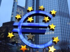 Συναγερμός σε Κομισιόν από το κλείσιμο των στενών του Ορμούζ, μήνας «κλειδί» ο Απρίλιος για τα επιτόκια ΕΚΤ