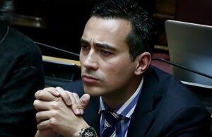 Νίκος Νυφούδης: Όταν ο εκπρόσωπος της ΕΛ.Α.Σ. έβριζε τον Αλέξη Τσίπρα