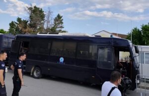 Τέμπη: Συνεχίζεται η δίκη στην «ανακαινισμένη» αίθουσα Φλωρίδη – Προστέθηκαν έδρανα, γρίφος η ασφάλεια του χώρου