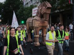 Βίαια επεισόδια στο Βελιγράδι μετά την αντικυβερνητική κινητοποίηση των φοιτητών