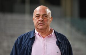 Αίσχος! Ο Αχιλλέας Μπέος πρότεινε ευθανασία στα αδέσποτα αν δεν υιοθετηθούν μέσα σε τρεις μήνες
