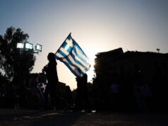 ΞΕΚΑΘΑΡΟ ΜΗΝΥΜΑ ΤΗΣ ΚΟΜΙΣΙΟΝ ΓΙΑ ΤΗΝ ΕΛΛΗΝΙΚΗ ΟΙΚΟΝΟΜΙΑ: ΕΚΡΗΞΗ ΠΛΗΘΩΡΙΣΜΟΥ ΣΤΟ 3,7% ΛΟΓΩ ΕΝΕΡΓΕΙΑΚΟΥ ΣΟΚ