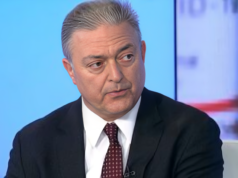 Βασιλακόπουλος: «Εξαιρετικά σπάνια η μετάδοση χανταϊού από άνθρωπο σε άνθρωπο» – Μόλις καθοριστούν οι μίζες από τα εμβόλια το τροπάριο θα αλλάξει