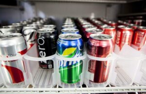 Μόνο τα έντομα θα είναι τζάμπα στο τέλος – Η Γερμανία φορολογεί τα αναψυκτικά με το πρόσχημα της παχυσαρκίας