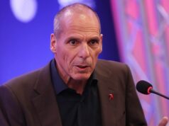 Βαρουφάκης: Ο Ντάισελμπλουμ ήταν ο Μακάριος Λαζαρίδης της Τρόικας