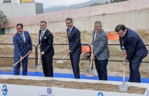 Το μεγάλο έγκλημα ενός εθνικού προδότη – Αδηφαγά Data Centers αναμένεται να στραγγίσουν το νερό οδηγώντας στη λειψυδρία – Εκτόξευση των λογαριασμών ύδρευσης και ενέργειας – Γέμισε τις τσέπες ο Μητσοτάκης από τις μίζες