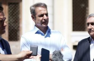 Συνεχίζει τα ψέματα για την ακρίβεια και από τις Βρυξέλλες ο Μητσοτάκης – Φταίνε όλα τα άλλα εκτός από τον ίδιο και την κυβέρνηση