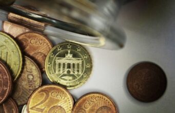Πληθωρισμός: Στο 4,4% τον Ιούνιο – Επιμένει η ακρίβεια