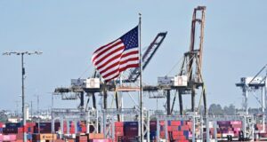 ΗΠΑ: Επιθέσεις σε μη στρατιωτικές υποδομές στο Ιράν – Τεχεράνη: Πρόκειται για «σοβαρά διεθνή εγκλήματα»