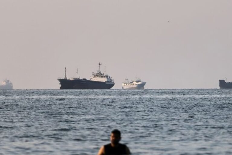 FT: ΗΠΑ και Βρετανία σχεδιάζουν συγκρότηση διεθνούς συμμαχίας για τα Στενά του Ορμούζ