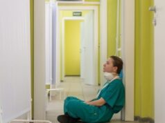 ΕΣΥ: Αποζημίωση σε γιατρό για burnout για πρώτη φορά στην Ελλάδα