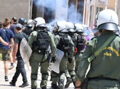 Άργος: Χημικά και ξύλο από την ΕΛΑΣ κατά διαδηλωτών στην πορεία για τον 20χρονο Θοδωρή