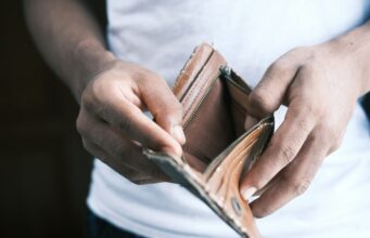 Οι νέοι στην Ελλάδα στους φτωχότερους στην Ευρώπη