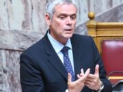 Αθλιότητες Καραγκούνη στη Βουλή σε αντιπολίτευση: «Οπλίζετε το χέρι κάποιου τρελού και τώρα έγινε αυτό»