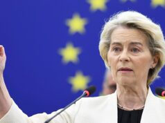 Νέα εμπορική ισορροπία ΕΕ – ΗΠΑ: Η Κομισιόν δέχεται τους αμερικανικούς δασμούς υπό έναν βασικό όρο