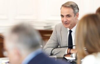 Μητσοτάκης: Πανηγυρίζει για το κράτος Δικαίου αλλά τα σκάνδαλα παραμένουν ανοιχτά