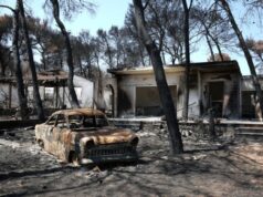 Κραυγή αγωνίας από πυρόπληκτους στο Μάτι – Κινδυνεύουν να χάσουν τις επιδοτήσεις ανοικοδόμησης λόγω «παγωμένων» οικοδομικών αδειών