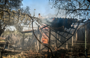 Φωτιές στη Δυτική Αττική: Από την κόλαση, στη μάχη για αποκατάσταση – Η επόμενη ημέρα πάνω στις στάχτες του Μητσοτάκη